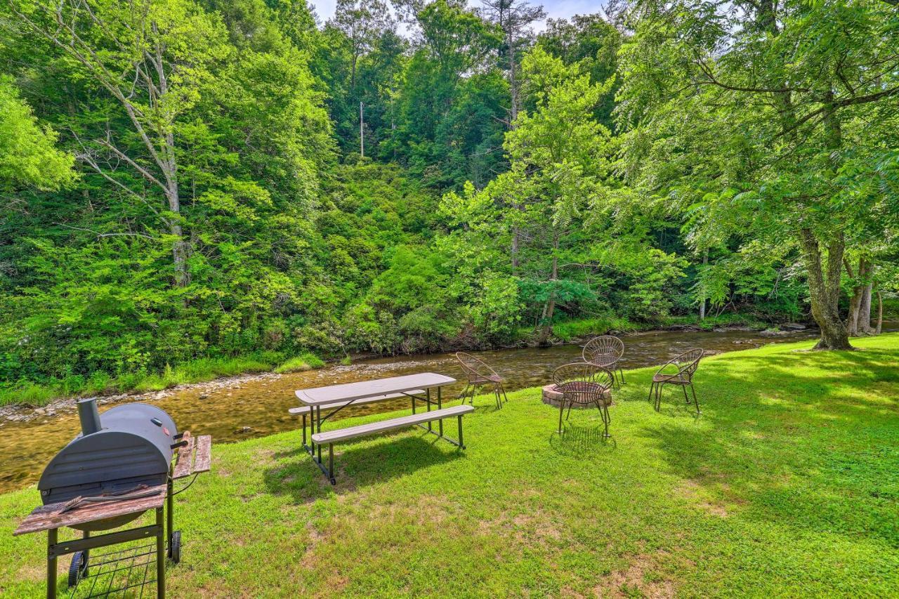 הוילה Hot Springs Marshall Cabin Retreat With Porch, On-Site Creek! מראה חיצוני תמונה